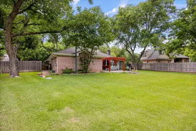 8912 Green Leaves Drive, Granbury, TX 76049 - Photo 21