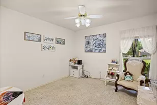 8912 Green Leaves Dr, Granbury, TX 76049 - Photo 15