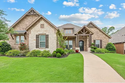 7320 Winding Way Drive, Arlington, TX 76001 - Photo 1