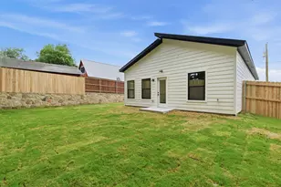 2703 Brazos River Dr, Granbury, TX 76048 - Photo 35