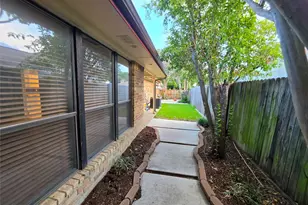 3038 Modella Ave, Dallas, TX 75229 - Photo 37