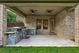 349 Hill Creek Ln, Grapevine, TX 76051 - Photo 33