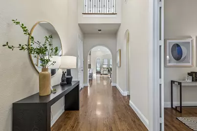349 Hill Creek Lane, Grapevine, TX 76051 - Photo 3