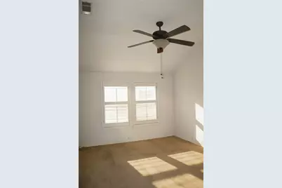 508 Legends Drive, Lewisville, TX 75057 - Photo 5