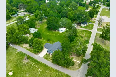 448 S Bryson Street, Bogata, TX 75417 - Photo 31