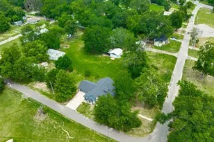 448 S Bryson St, Bogata, TX 75417 - Photo 31