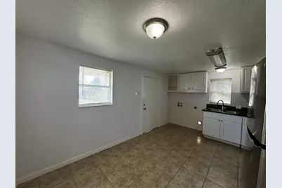 1427 Diceman Avenue, Dallas, TX 75203 - Photo 15