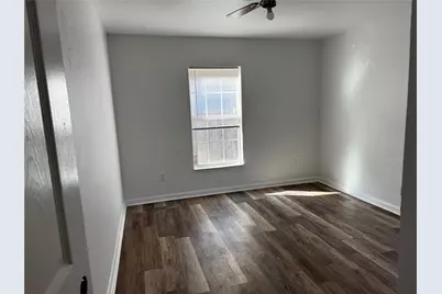 1427 Diceman Avenue, Dallas, TX 75203 - Photo 9