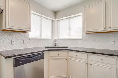5721 Northfield Drive, Fort Worth, TX 76179 - Photo 13
