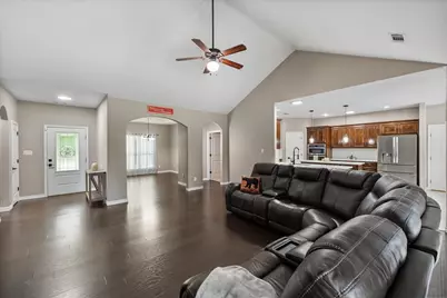 2913 Bairds Lane, Burleson, TX 76028 - Photo 11