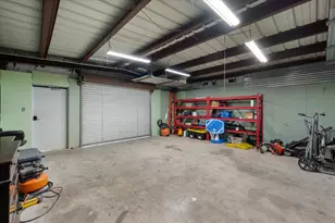 2913 Bairds Ln, Burleson, TX 76028 - Photo 35