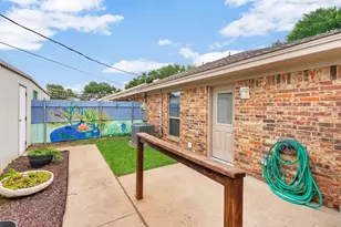 5729 Cancun Dr, North Richland Hills, TX 76180 - Photo 27