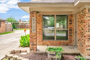 5729 Cancun Dr, North Richland Hills, TX 76180 - Photo 5