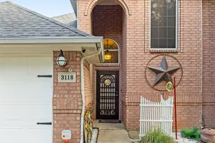 3118 Watercress Cir, Arlington, TX 76012 - Photo 5