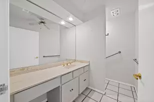 12574 Burninglog Ln, Dallas, TX 75243 - Photo 7