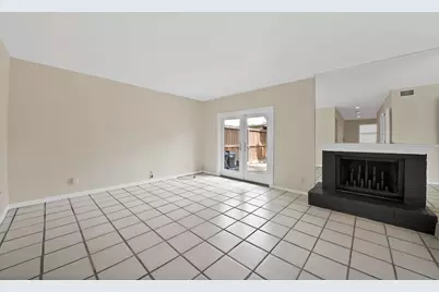 12574 Burninglog Lane, Dallas, TX 75243 - Photo 17