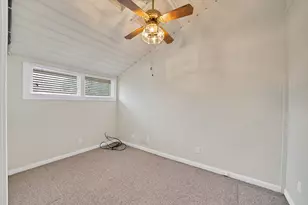 12574 Burninglog Ln, Dallas, TX 75243 - Photo 25