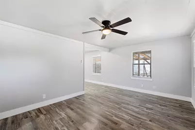 204 E Fowler Avenue, Killeen, TX 76541 - Photo 13