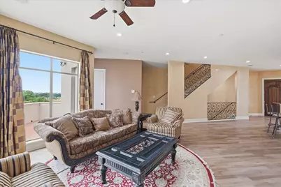 410 Mills Street, Fort Worth, TX 76102 - Photo 5