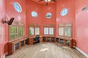 410 Mills St, Fort Worth, TX 76102 - Photo 17