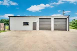 6624 Shadow Valley Dr, Burleson, TX 76028 - Photo 31