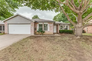 4277 Estes Park Cir, Haltom City, TX 76137 - Photo 1