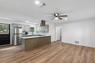 1540 Murray Dr, Garland, TX 75042 - Photo 3