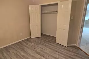 1811 Kings Cross Dr, Lancaster, TX 75134 - Photo 13