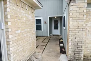 2406 Redbrook Ct, Arlington, TX 76014 - Photo 11