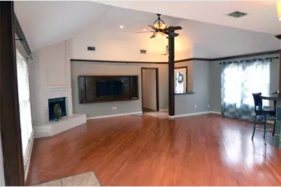 2406 Redbrook Court, Arlington, TX 76014 - Photo 7