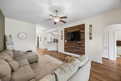 6309 Spring Ranch Drive, Fort Worth, TX 76179 - Photo 7