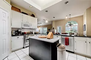 10013 White Ln, Irving, TX 75063 - Photo 15