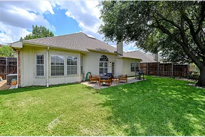 10013 White Lane, Irving, TX 75063 - Photo 19