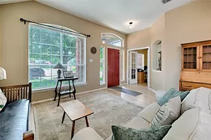 10013 White Ln, Irving, TX 75063 - Photo 11