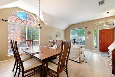 10013 White Lane, Irving, TX 75063 - Photo 9
