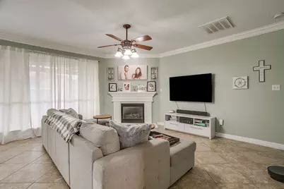8737 Sunset Trace Drive, Fort Worth, TX 76244 - Photo 5