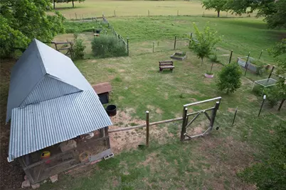 1166 County Road 403, Comanche, TX 76442 - Photo 23