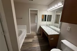 2549 Pilgrim Rest Dr, Dallas, TX 75237 - Photo 19