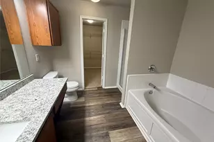 2549 Pilgrim Rest Dr, Dallas, TX 75237 - Photo 17