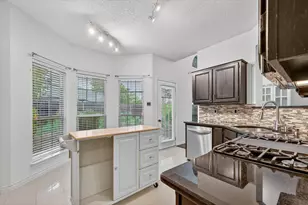 820 Wynnpage Ln, Plano, TX 75075 - Photo 9