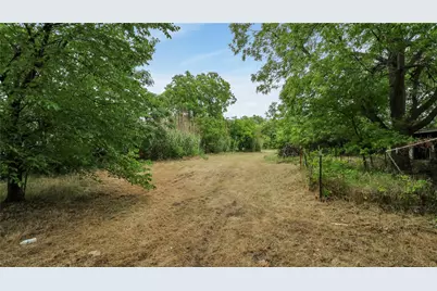 306 Denver Road, Sunset, TX 76270 - Photo 7