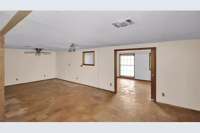 306 Denver Road, Sunset, TX 76270 - Photo 17