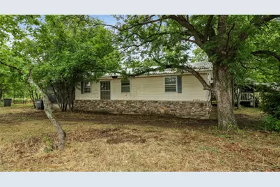 306 Denver Road, Sunset, TX 76270 - Photo 3