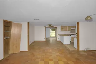 306 Denver Rd, Sunset, TX 76270 - Photo 5
