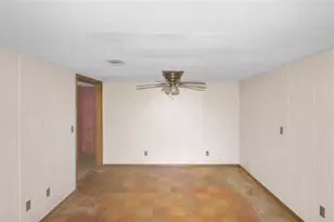 306 Denver Rd, Sunset, TX 76270 - Photo 13