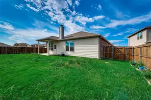 2308 Bermont Red Ln, Fort Worth, TX 76131 - Photo 35