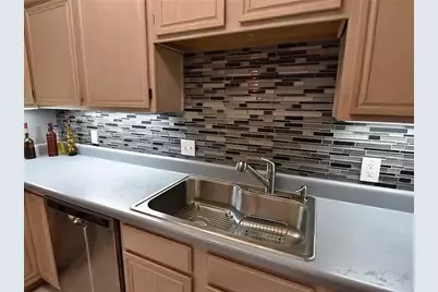 6323 Brookbriar Court, Arlington, TX 76018 - Photo 7