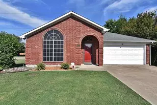 6323 Brookbriar Ct, Arlington, TX 76018 - Photo 1