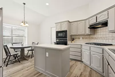 529 Lochwood Drive, Murphy, TX 75094 - Photo 11