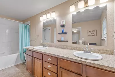 1206 Bales Street, Cleburne, TX 76033 - Photo 17